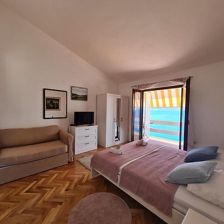 Apartments Apartmani Pintar 미미체 외부 사진