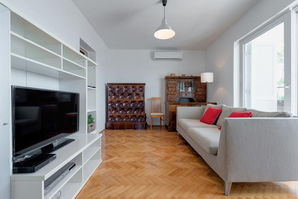 Apartments Apartmani Pintar 미미체 외부 사진