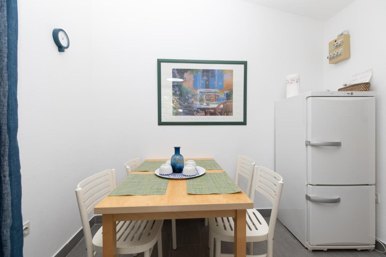 Apartments Apartmani Pintar 미미체 외부 사진